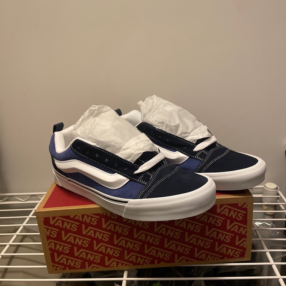 Size 11 - Vans Knu Skool ‘Navy’
